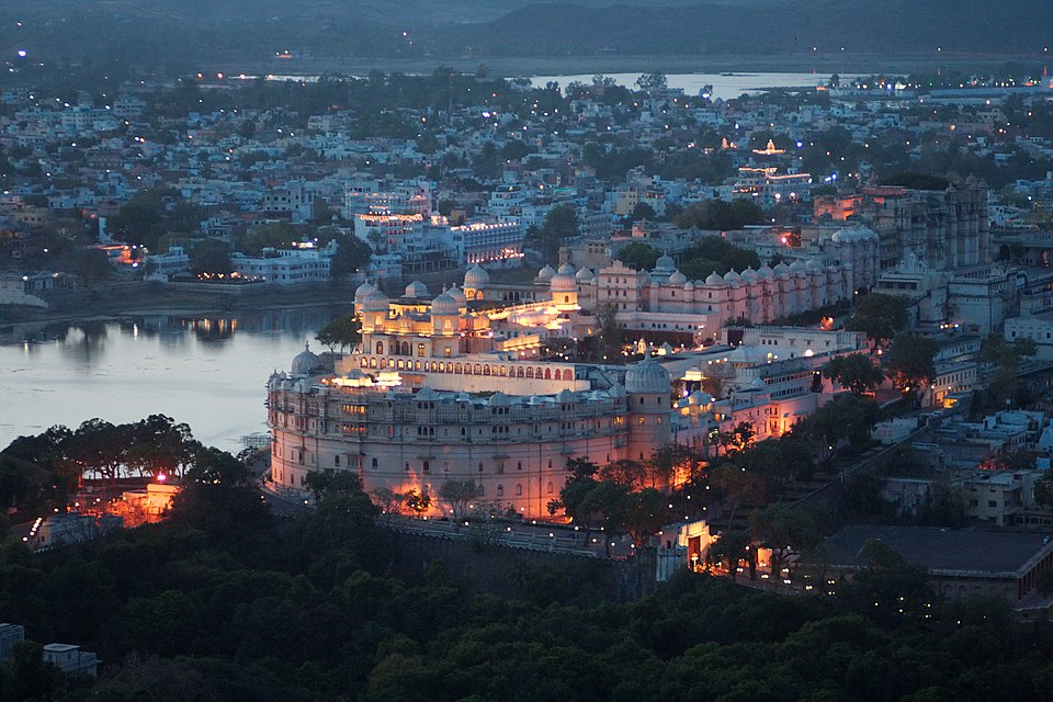 evening view, city palace, udaipur